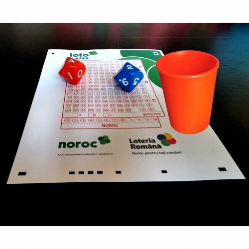 Set zaruri speciale pentru ales numerele de jucat la LOTO si cupa pentru zaruri Set zaruri speciale pentru ales numerele de jucat la LOTO si cupa pentru zaruri